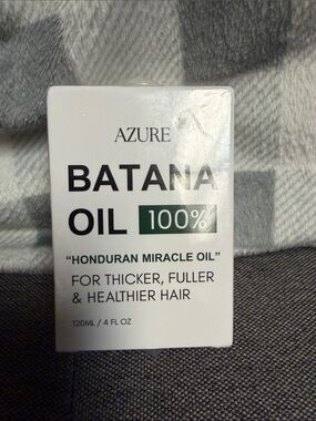 ❣️5/$25❣️Azure Batana Oil 100% Honduran Hair Treatment - White